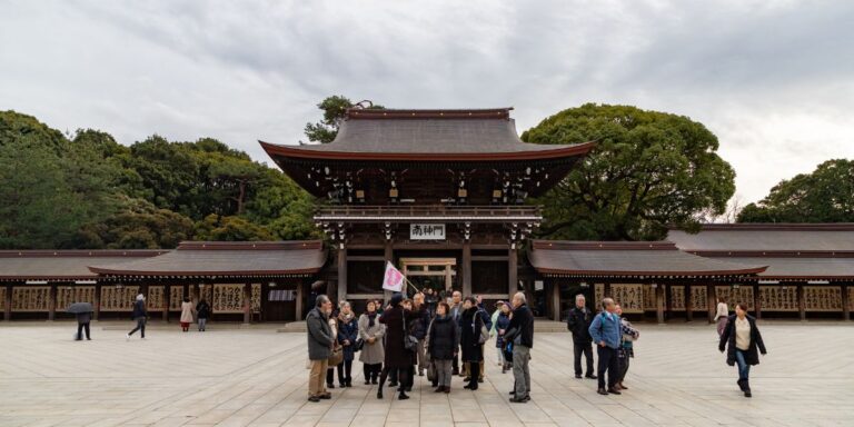 What Are the Must-See Attractions in Tokyo for First-Time Visitors?